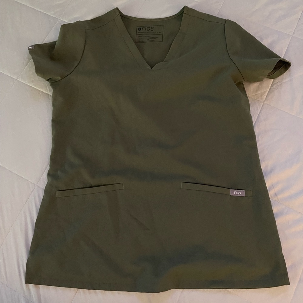 Figs scrub set